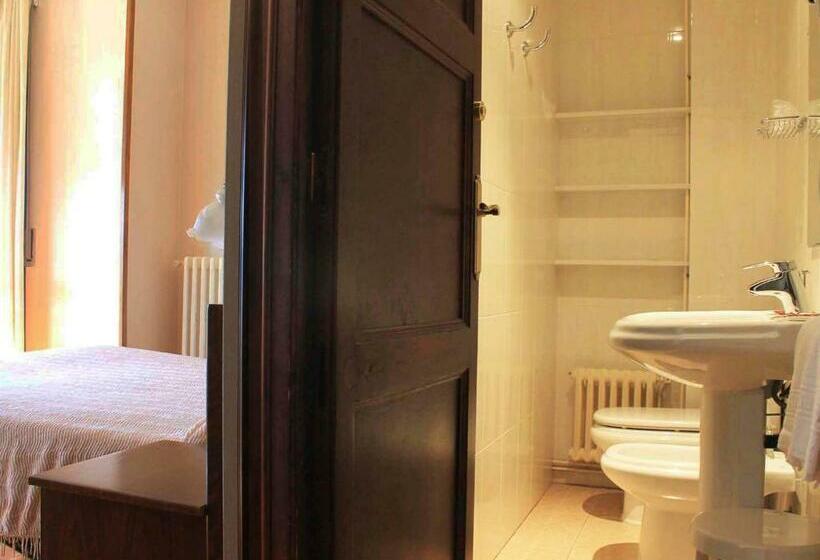 Номер Superior, Hostal Rita Belvedere