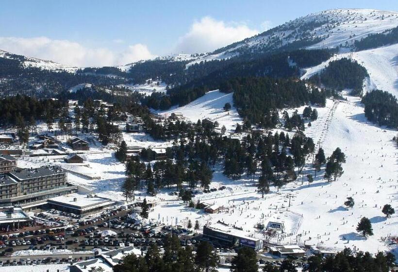 Номер Стандарт Трехместный, Hg La Molina
