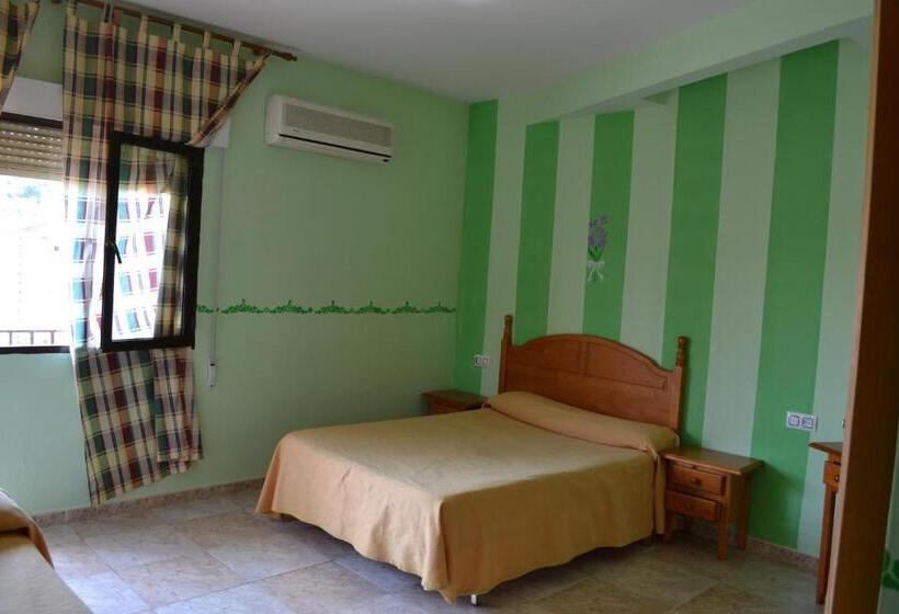 Номер Стандарт, Hostal Vadillo