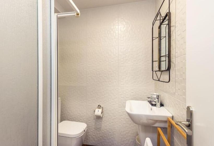 Номер Стандарт Вид на Море с Балконом, Hostal Chelsea