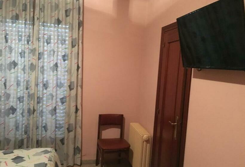 Номер Стандарт, Hostal Moraleda