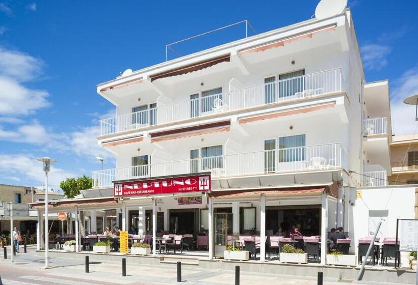 Номер Deluxe Вид на Море с Балконом, Hostal Neptuno