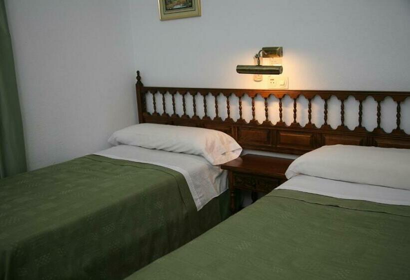 スタンダードルーム, Hostal Santa Barbara