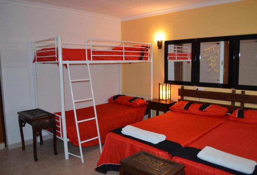 Студио Стандарт с Балконом, Residencia Santiago Mallorca