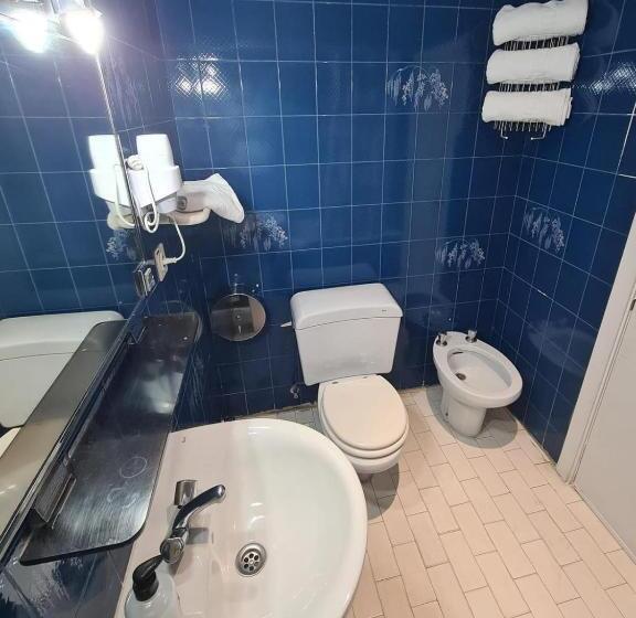 اتاق استاندارد, Hostal Santa Barbara