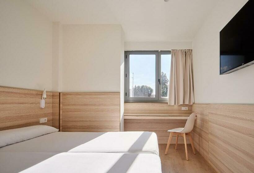 Номер Стандарт Индивидуальный, Hostal Lami