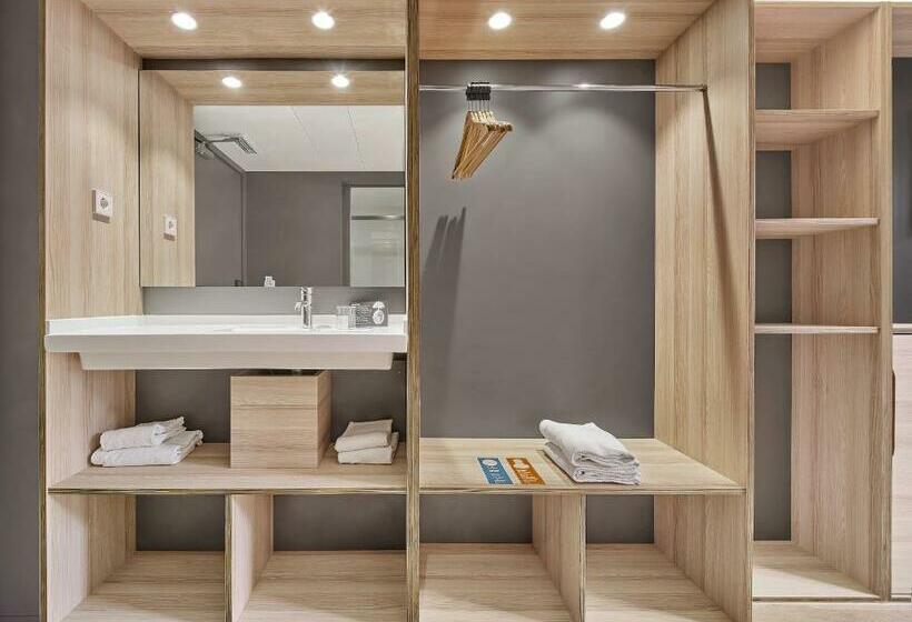 标准单人间, Hostal Lami