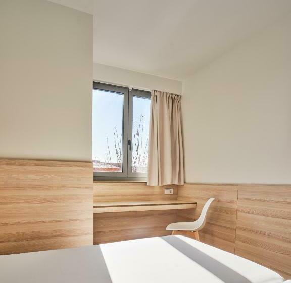 Номер Стандарт Индивидуальный, Hostal Lami