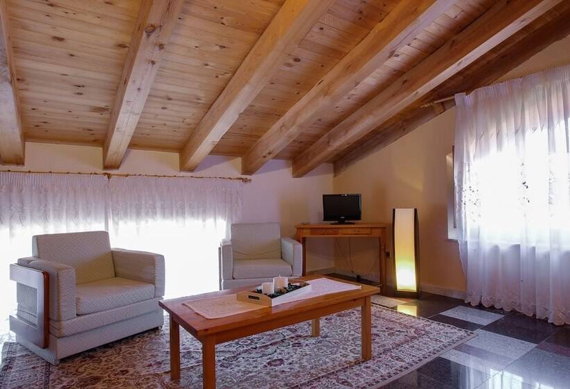 Quarto Quádruplo Estandar, Hostal Casa Ramón
