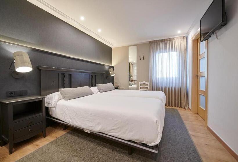 스탠다드 룸, Hostal Lola