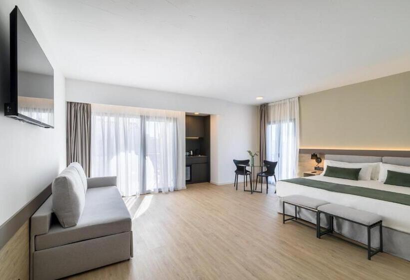 Семейный Номер Deluxe, Occidental Puerto Banús