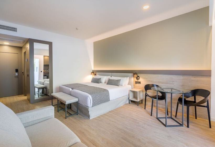 Номер Superior, Occidental Puerto Banús