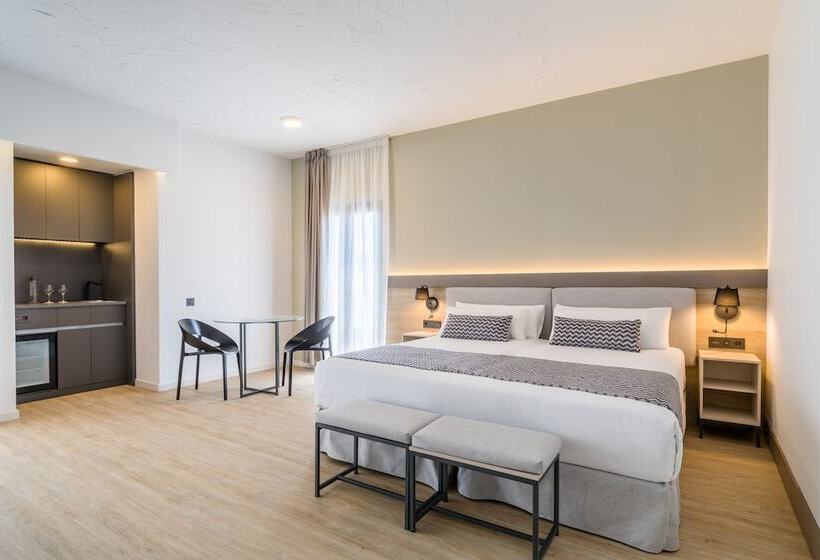Номер Deluxe, Occidental Puerto Banús