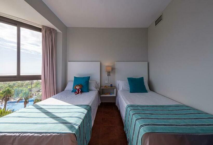 Suite cu Vedere la Mare, Estival Islantilla