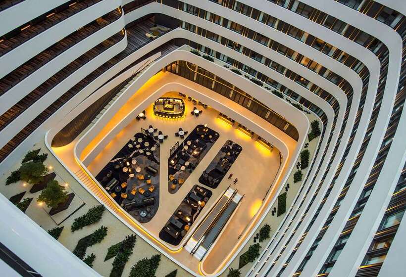 اتاق استاندارد با تخت بزرگ, Hilton Vienna Park