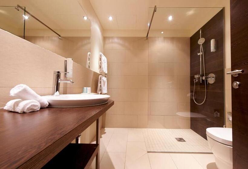 اتاق پرمیوم, Parkhotel Pörtschach   Das Hotelresort Mit Insellage Am Wörthersee