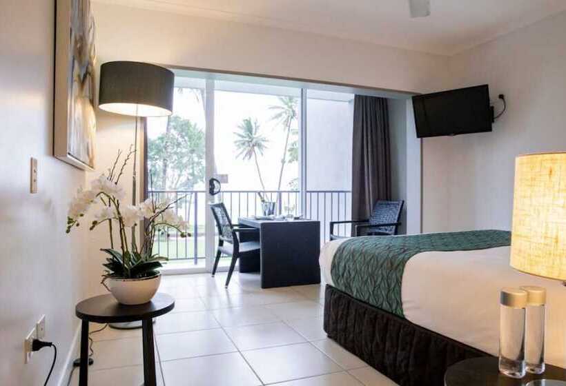 Семейный Номер, Castaways Resort & Spa On Mission Beach