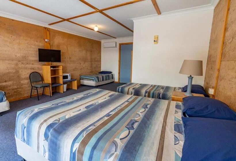 Quarto Familiar, Great Western Motel Norseman