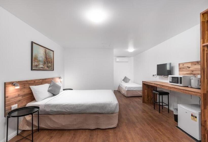 디럭스 룸, Econo Lodge Lilydale