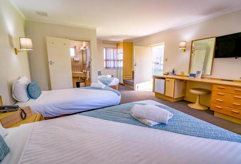패밀리 룸, Hospitality Esperance Surestay Collection By Best Western