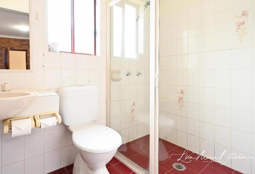 غرفة عائلية, Narrandera Club Motor Inn