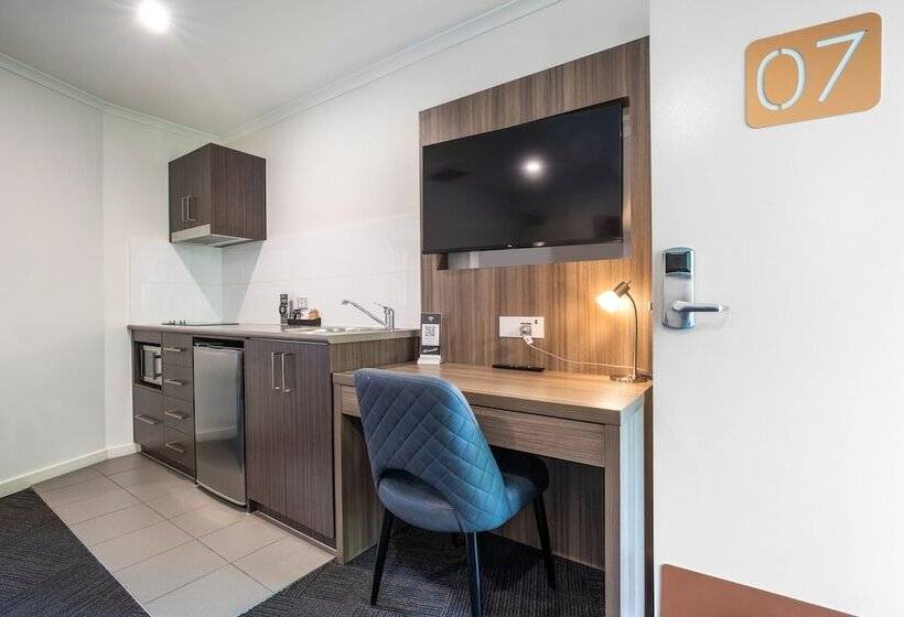 Студия Стандарт, Doncaster Apartments By Nightcap Plus