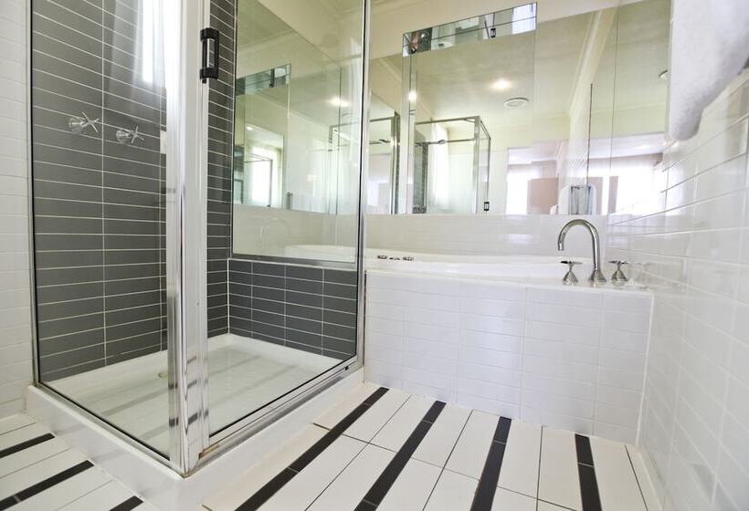 سوییت سوپریور, Quality Hotel Mildura Grand