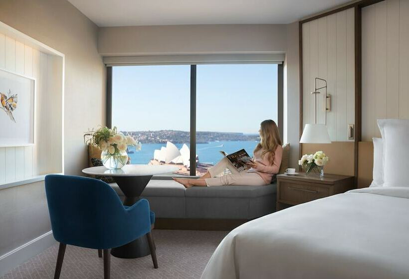 스탠다드 룸 킹사이즈 침대, Four Seasons Hotel Sydney