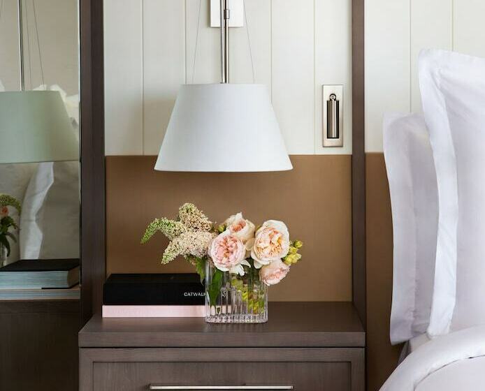 장애인용 디럭스룸, Four Seasons Hotel Sydney