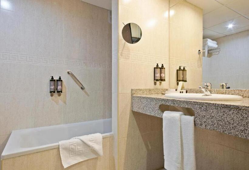 اتاق اینتریور یک تخته, Best Andorra Center