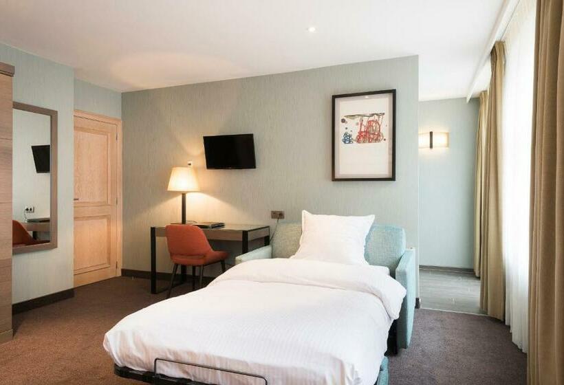 Quarto Triplo Estandar, Aragon