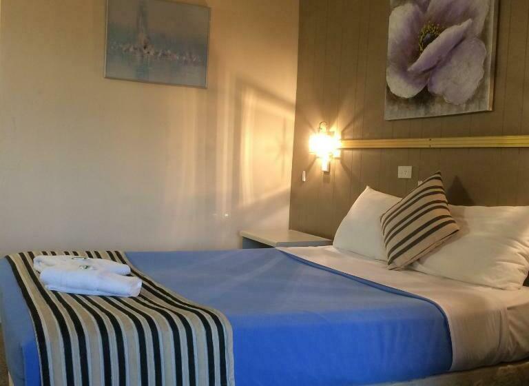 스위트, Riverview Motor Inn