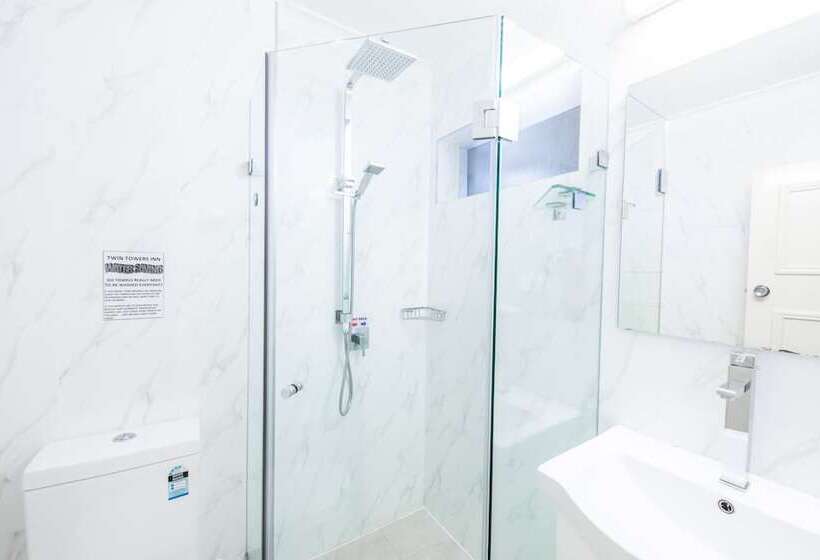 스탠다드 룸, Twin Towers Inn