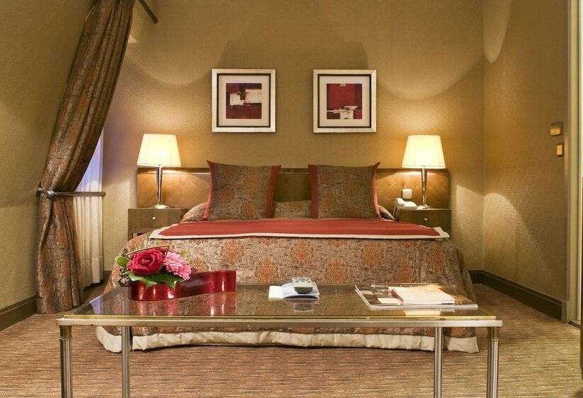 Suite Junior, Warwick Brussels  Grand Place