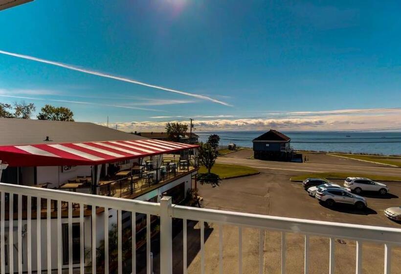 キングサイズベッドのスイートルーム, Riôtel Carleton Sur Mer