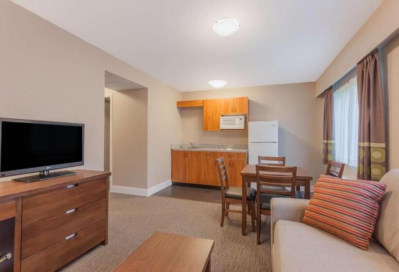 Студия Стандарт, Super 8 By Wyndham Abbotsford Bc