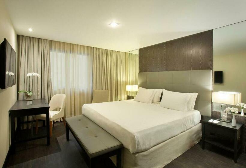سوییت اجرایی, Windsor California Copacabana