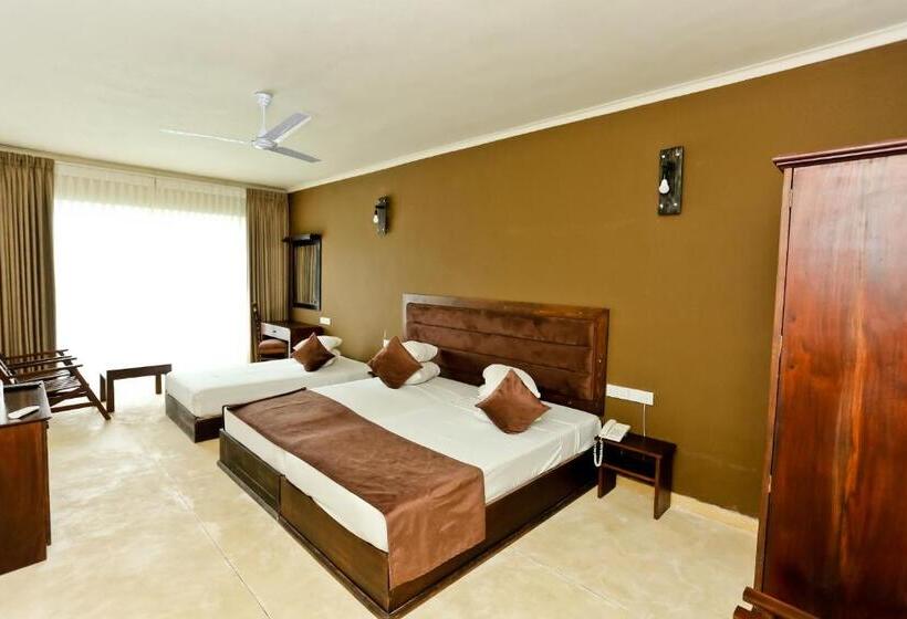 豪华房间, Golden Star Beach Hotel