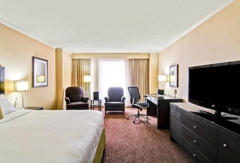 חדר פרמיום, Delta Hotels By Marriott Toronto East