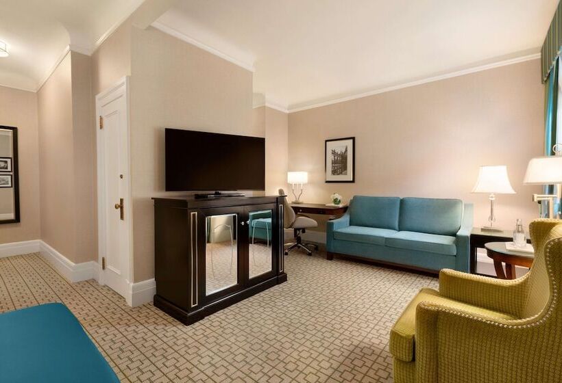 חדר סטנדרט מיטה זוגית, Fairmont Château Laurier