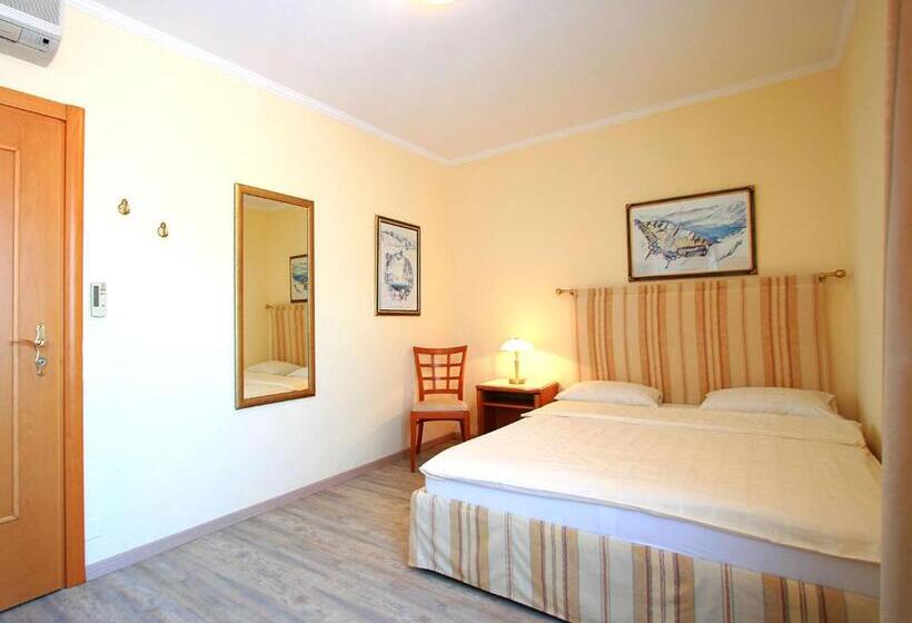 Quarto Comfort Individual, Garni Golf