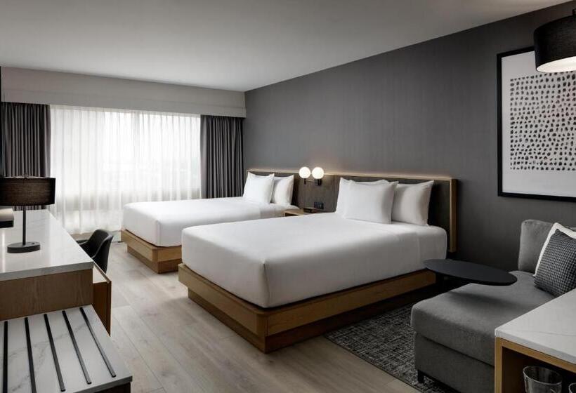 Номер Стандарт, Hyatt Place Montreal Downtown