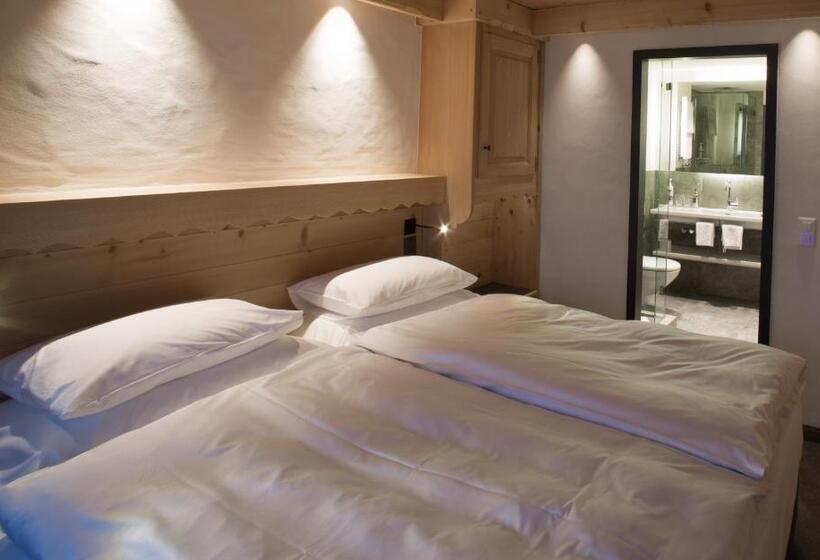 Люкс 2 Спальни, Bernerhof Swiss Quality Hotel Gstaad