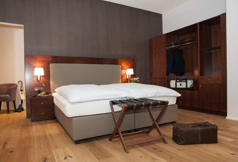 اتاق استاندارد یک نفره, Romantik Hotel Beau Rivage Weggis