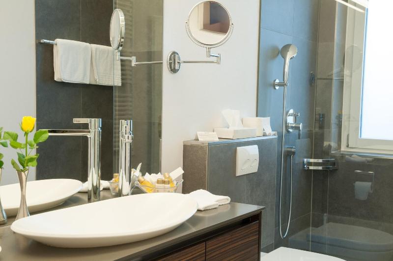 اتاق استاندارد با چشم‌انداز, Romantik Hotel Beau Rivage Weggis