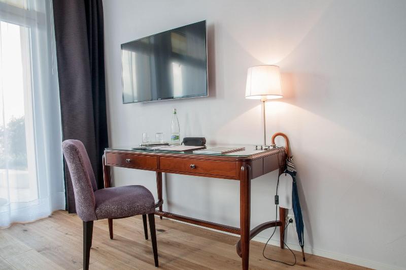 اتاق استاندارد با چشم‌انداز, Romantik Hotel Beau Rivage Weggis