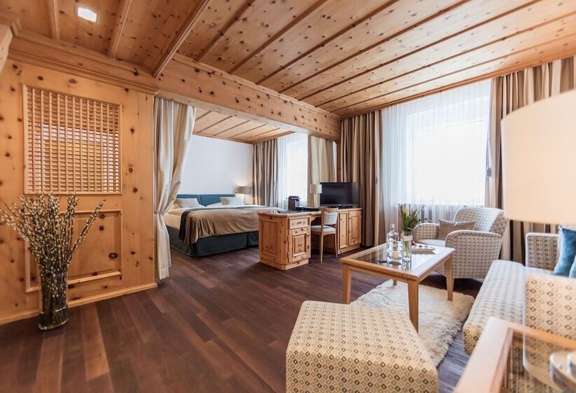 Полулюкс, Walther   Relais & Châteaux