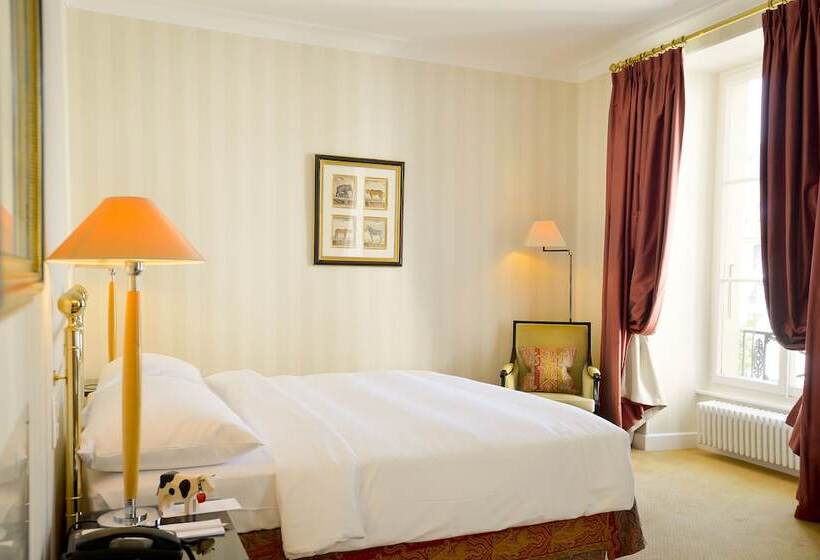اتاق سوپریور با چشم‌انداز شهر, Hôtel Des Trois Couronnes & Spa   The Leading Hotels Of The World