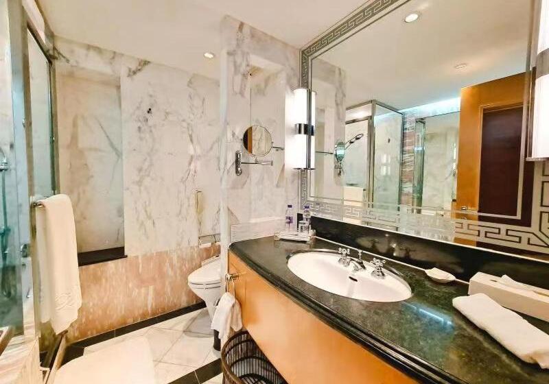 Номер бизнес-класса, Furama Hotel Dalian