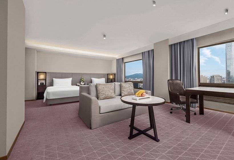 Quarto Executivo, Jinling